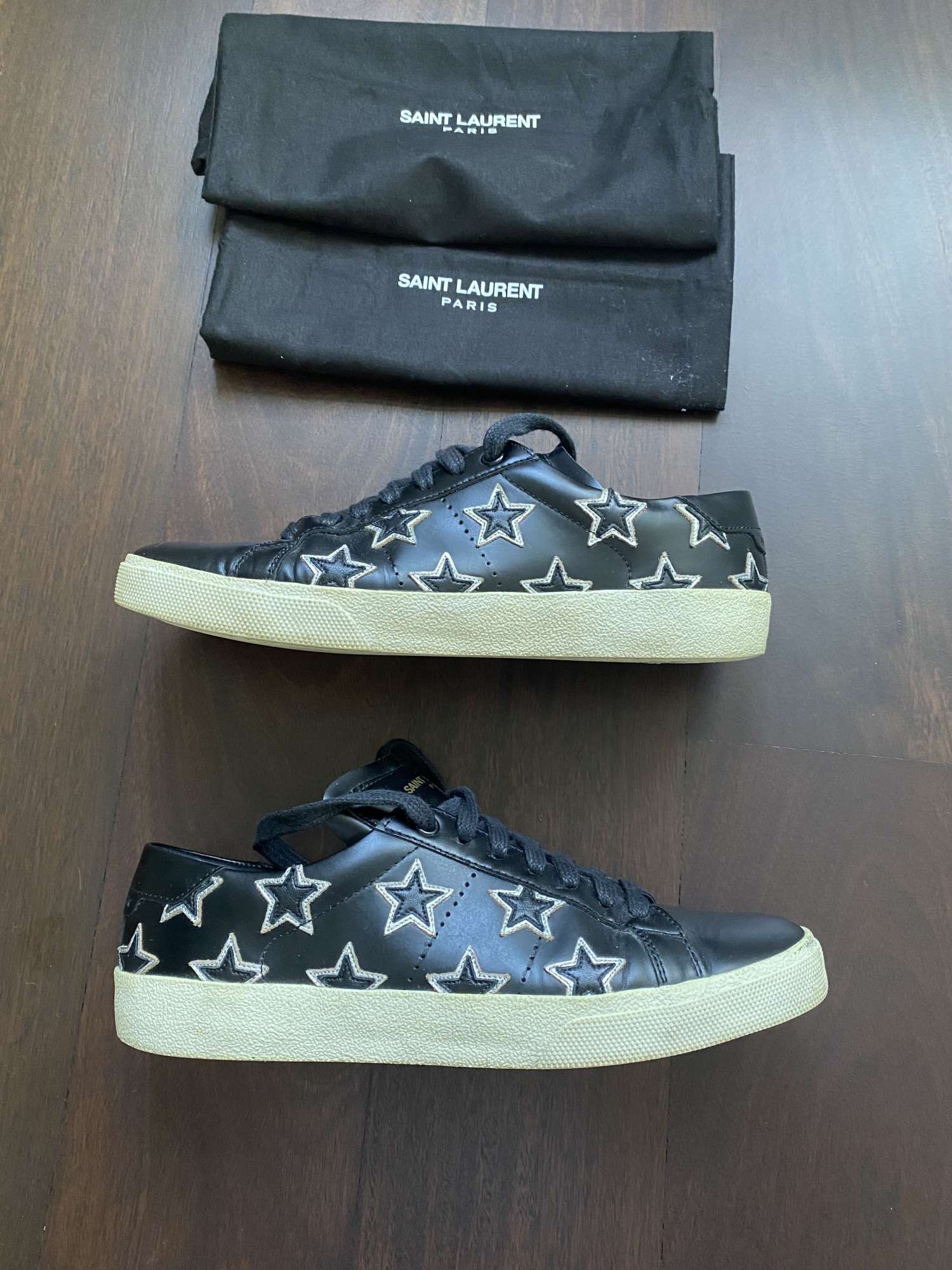 Yves Saint Laurent cerne kozene tenisky