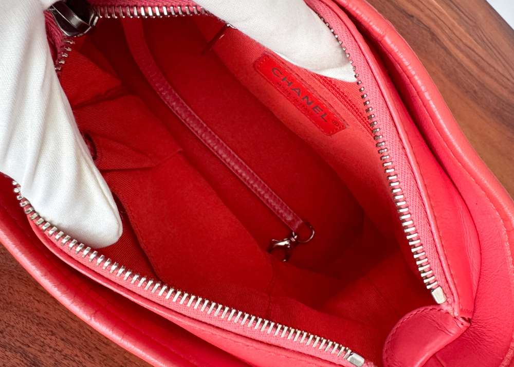 Chanel Gabrielle Malá kabelka cez rameno ružovo-koralová