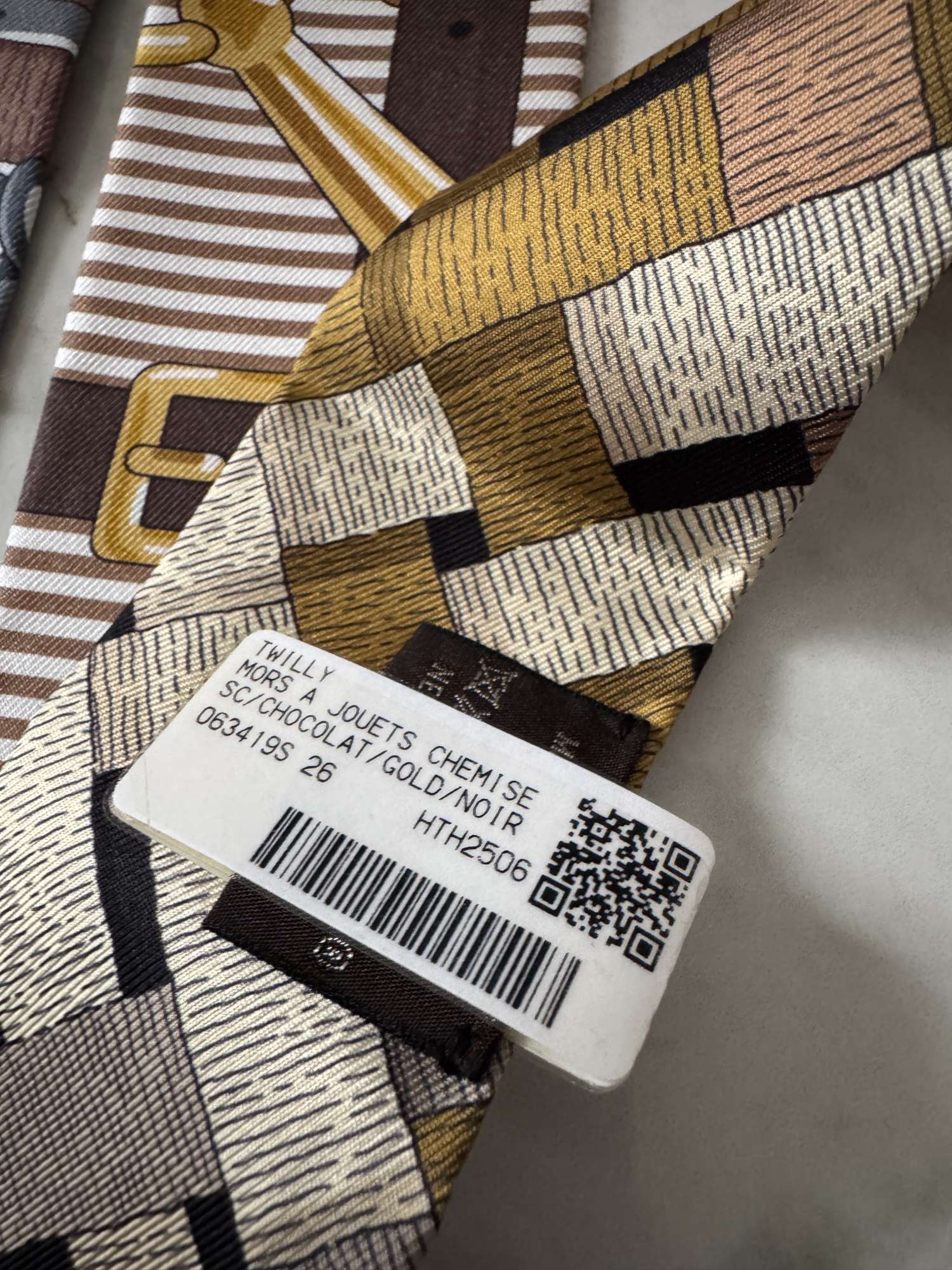 Hermes twilly šatka