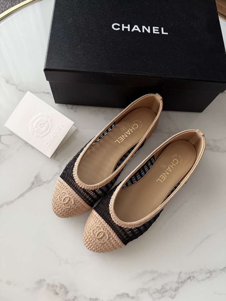Chanel ballerinas