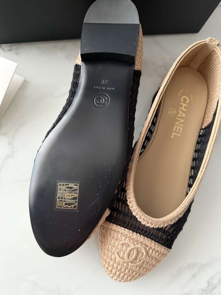 Chanel ballerinas