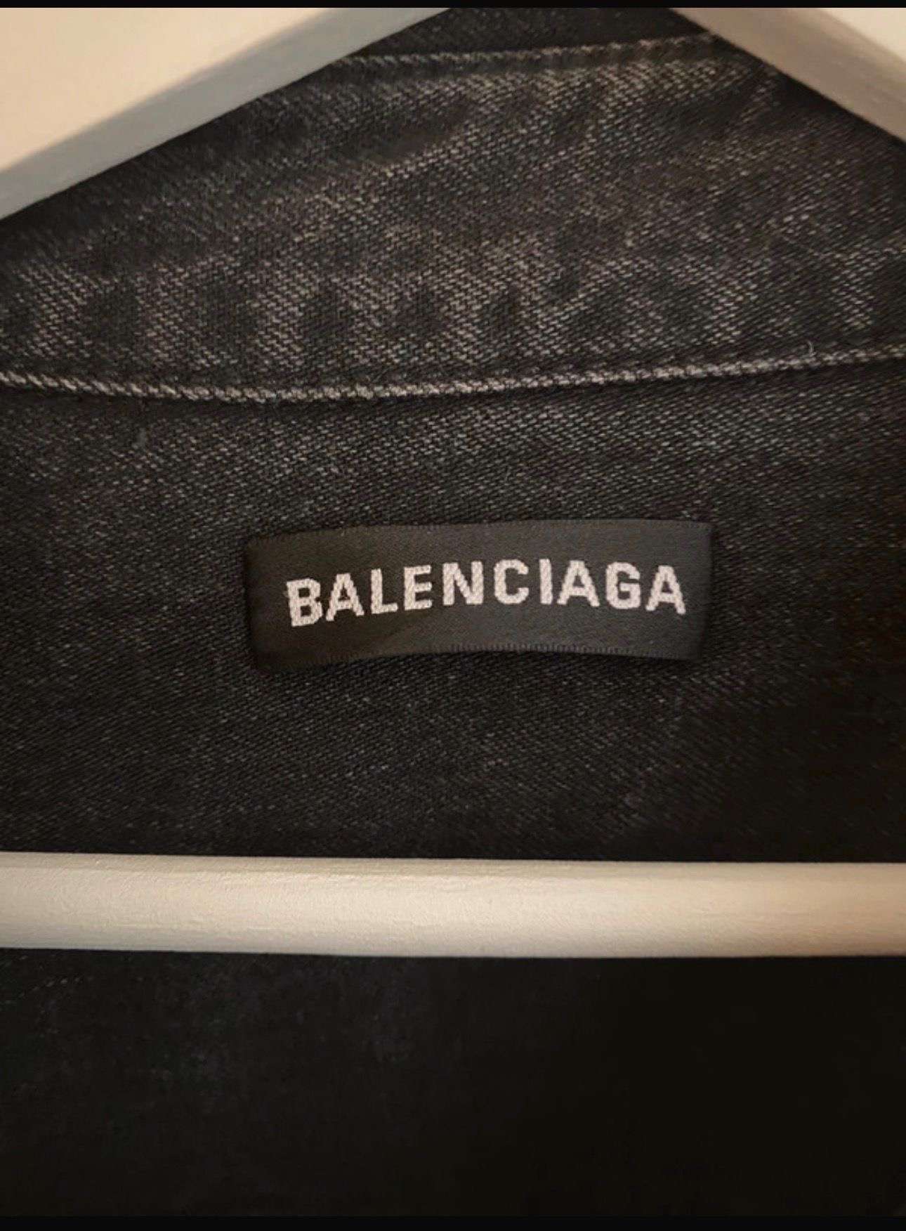 Balenciaga bunda