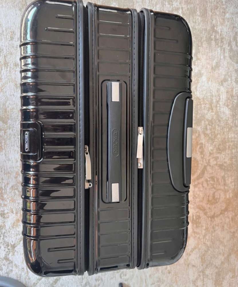 Rimowa kufor