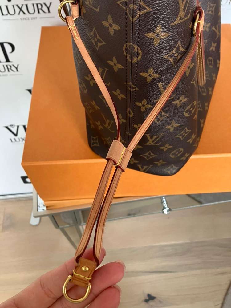 Louis Vuitton Neverfull MM