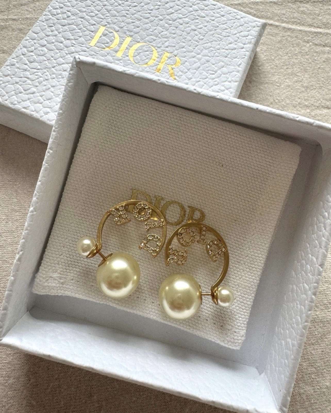 Dior náušnice