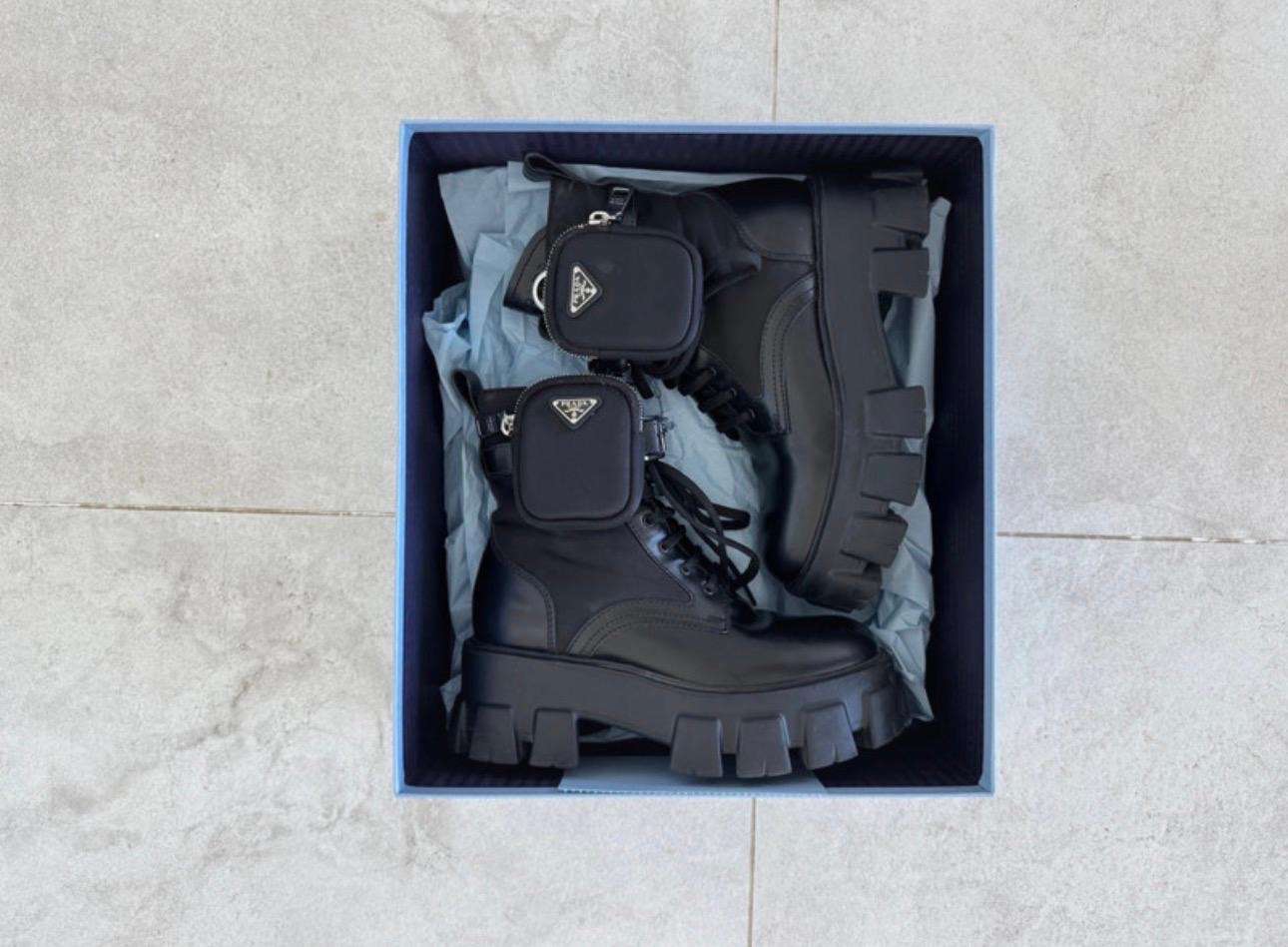 Prada monolith čižmy