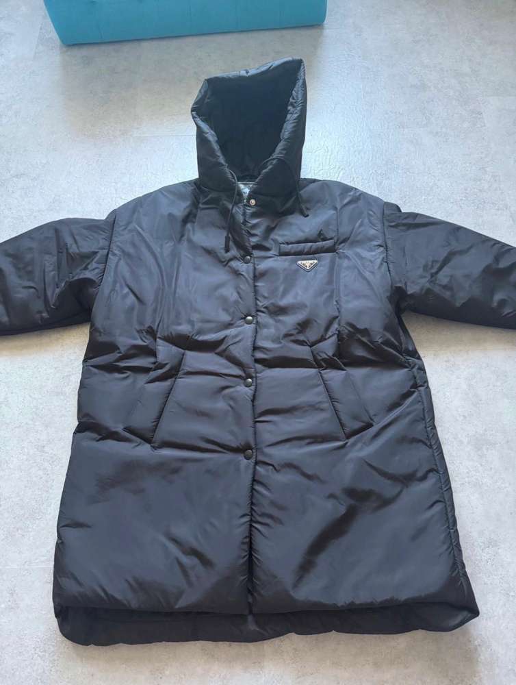 Prada zimna bunda