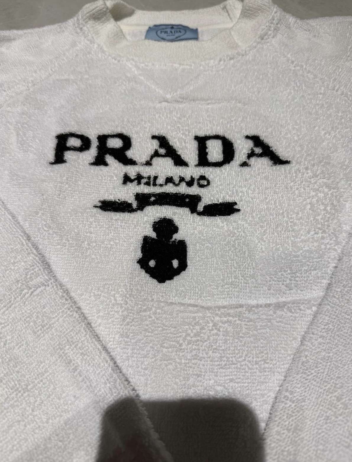 Prada sveter