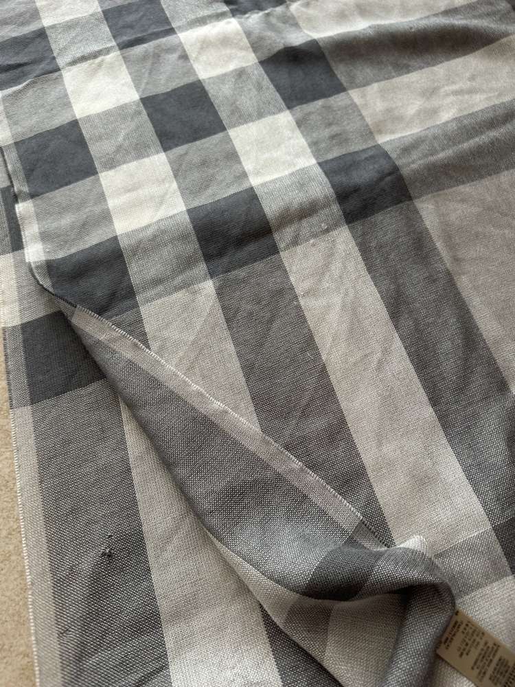 Obdlznikova satka Burberry