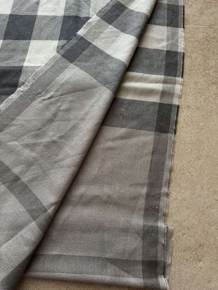 Obdlznikova satka Burberry