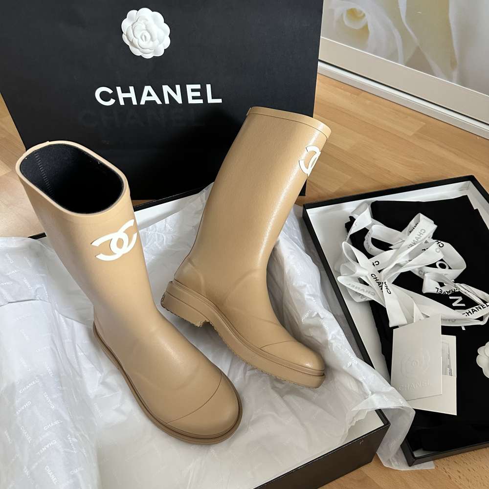 Chanel cizmy 38