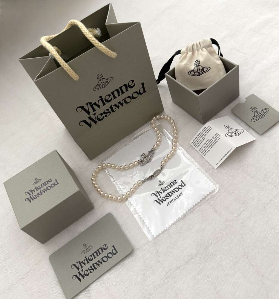 Perlový náhrdelník Vivienne Westwood