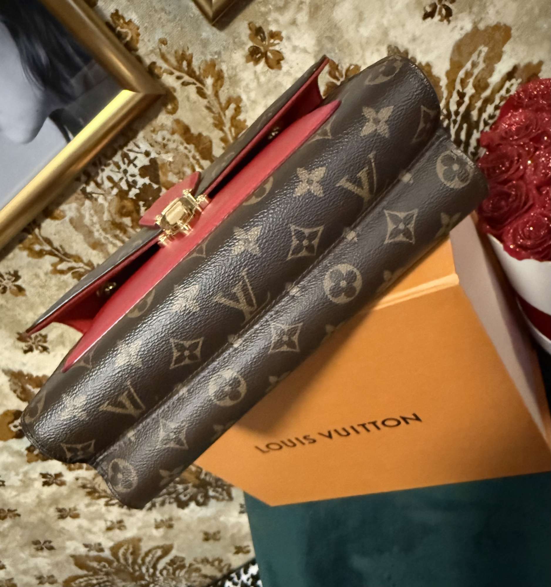 Louis Vuitton Victoire