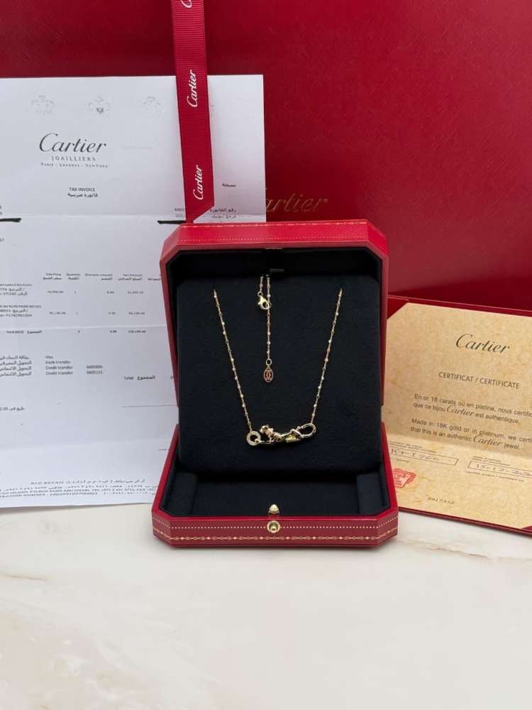 Cartier panthere pendant