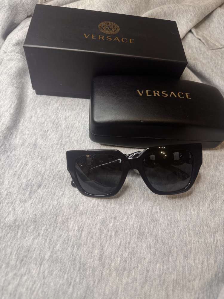 Versace slnečné okuliare