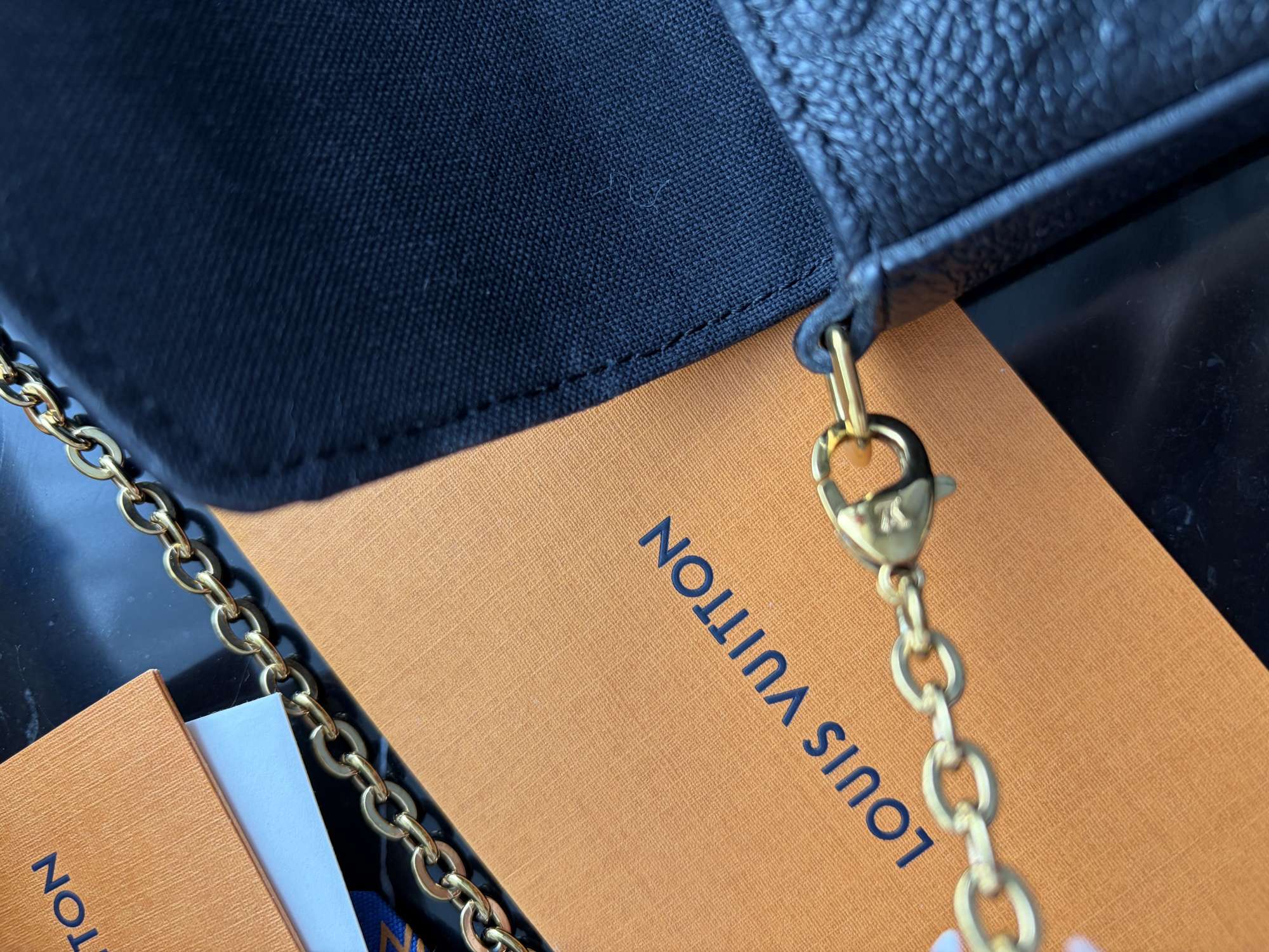 Lv FELICIE  GM M. EMP čierna