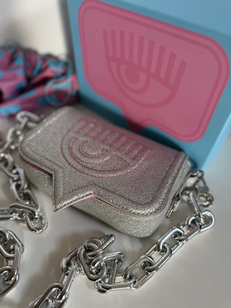 Chiara Ferragni eyelike small kabelka