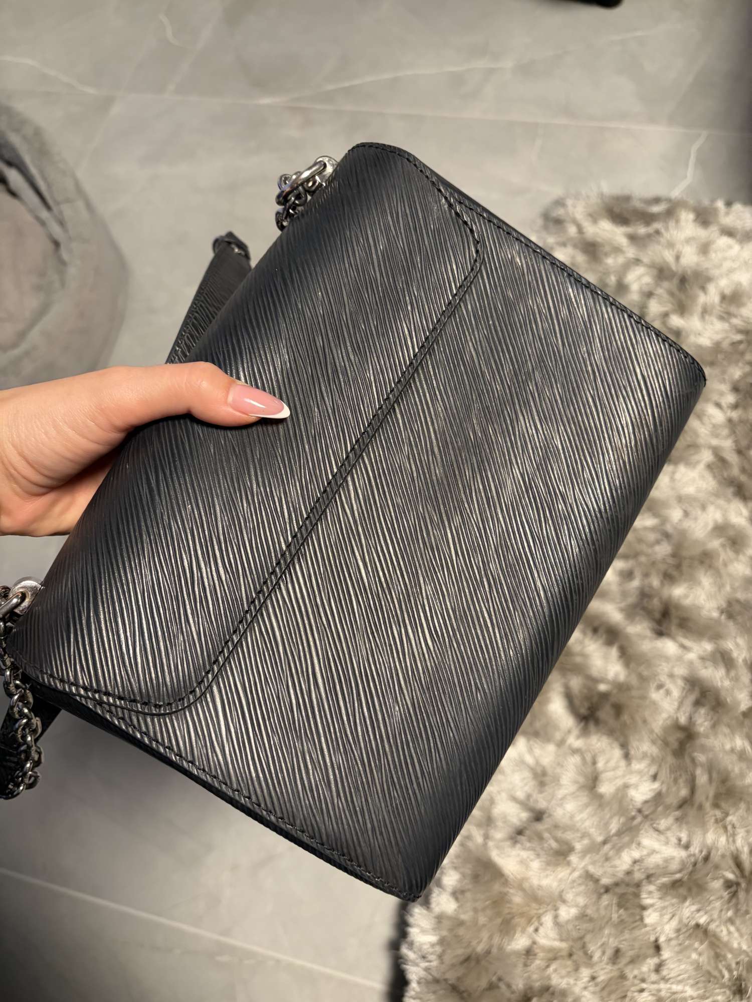 Louis Vuitton Twist MM