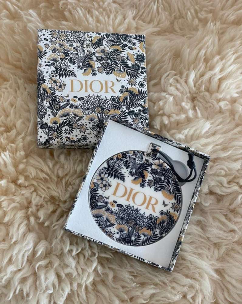 Dior ozdoby na strom