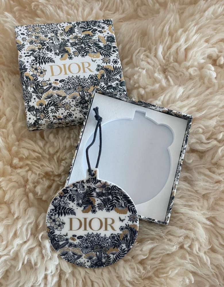 Dior ozdoby na strom