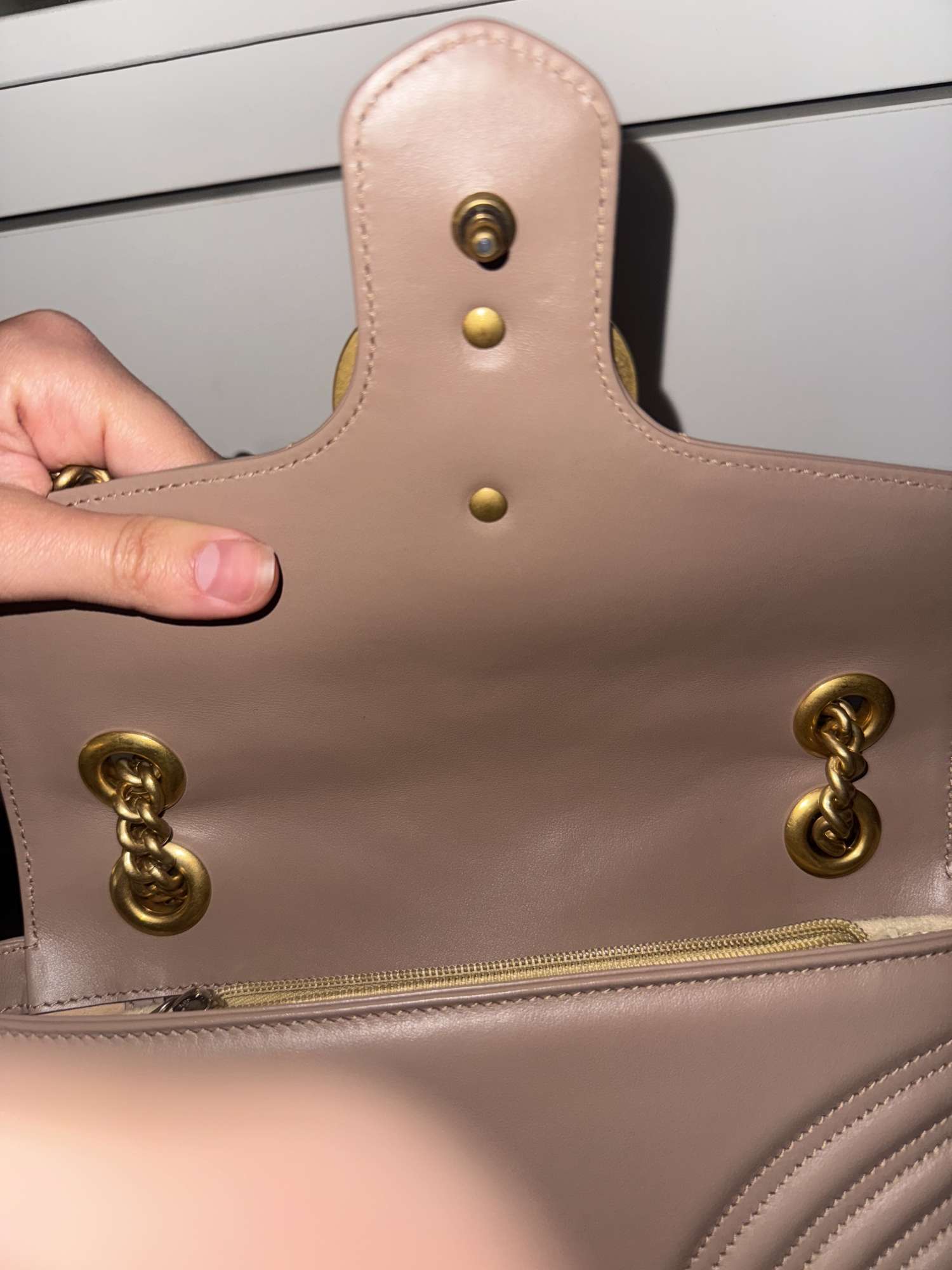 Gucci Marmont medium size