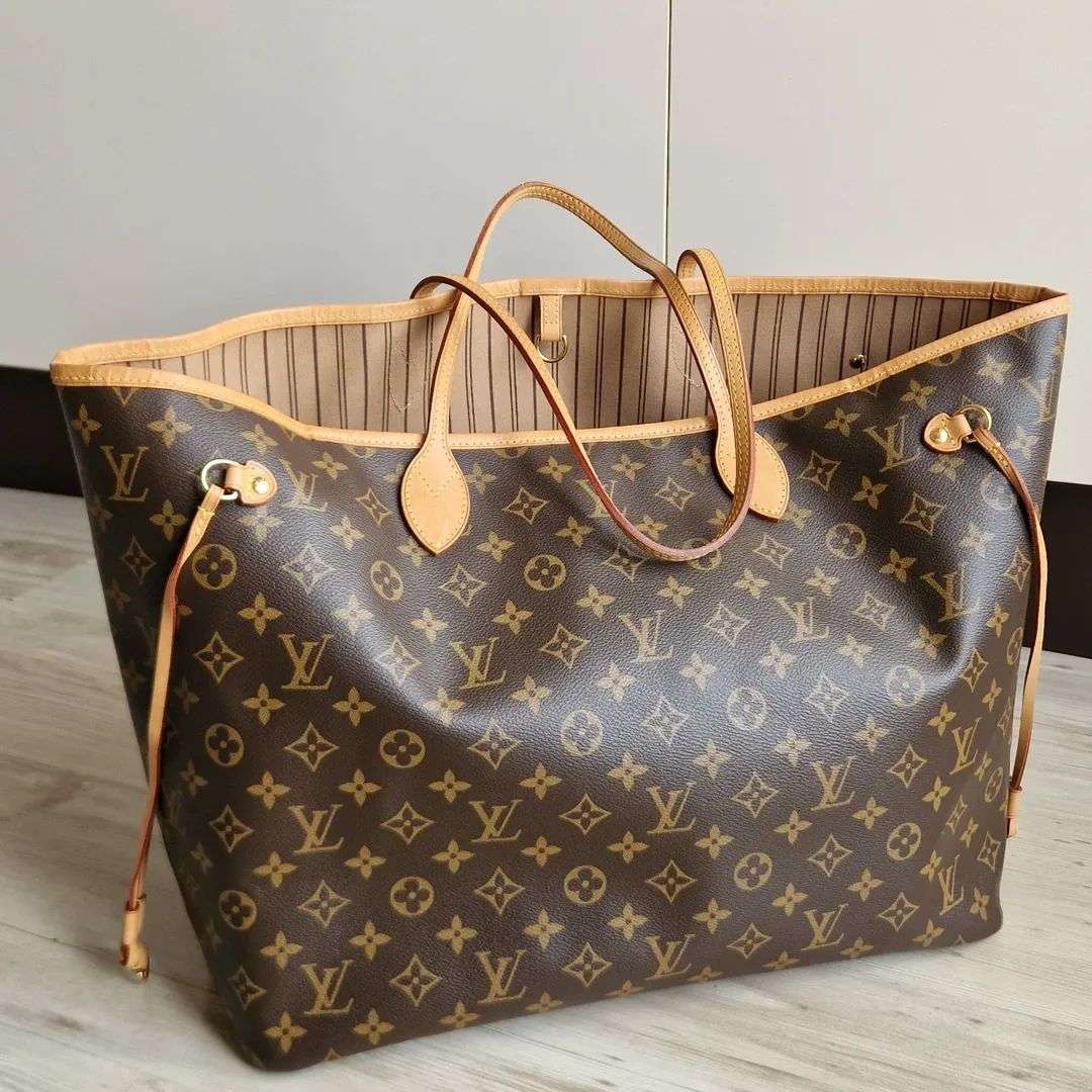 Louis Vuitton Neverfull GM