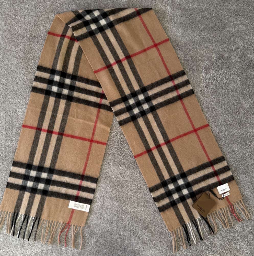 Burberry Kašmír Šál