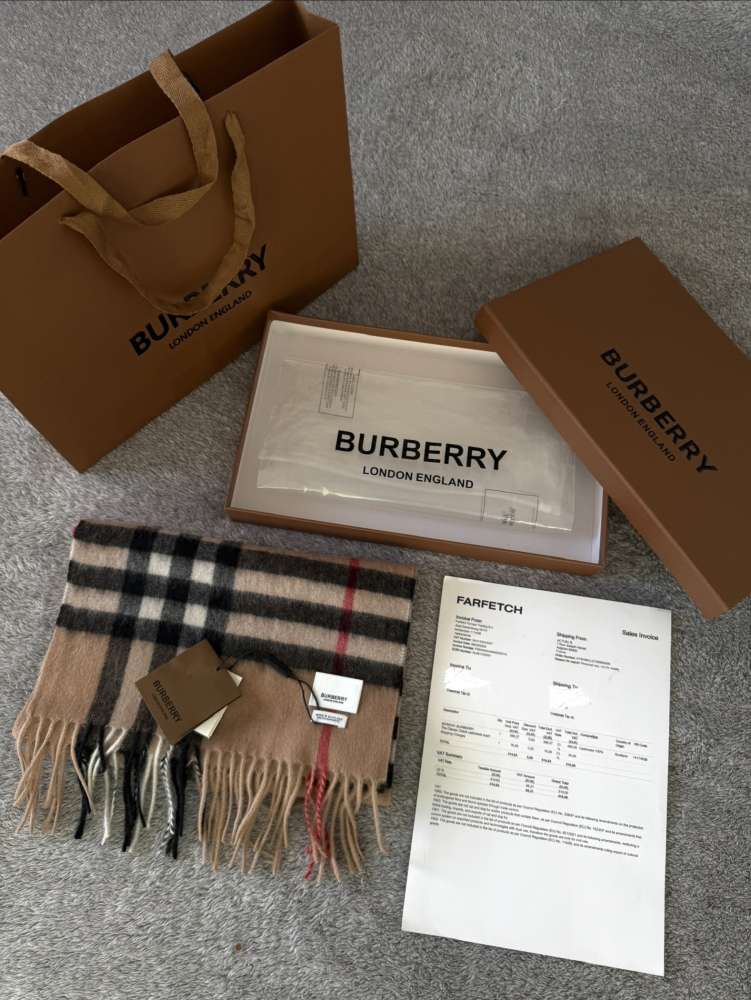 Burberry Kašmír Šál