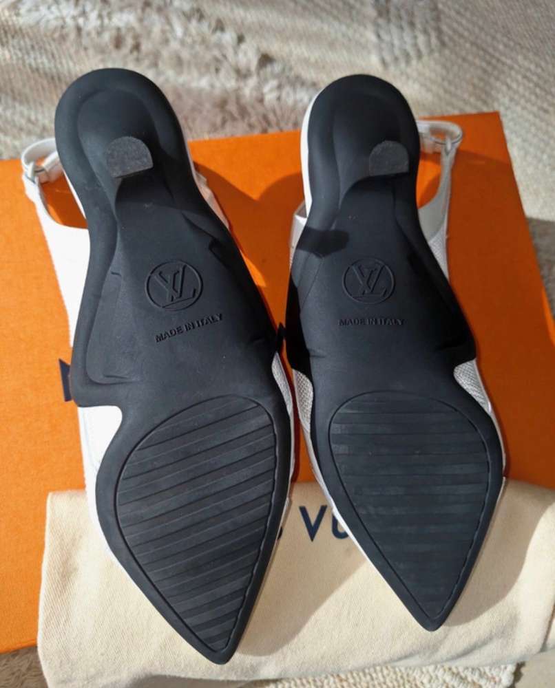 Louis Vuitton sandále