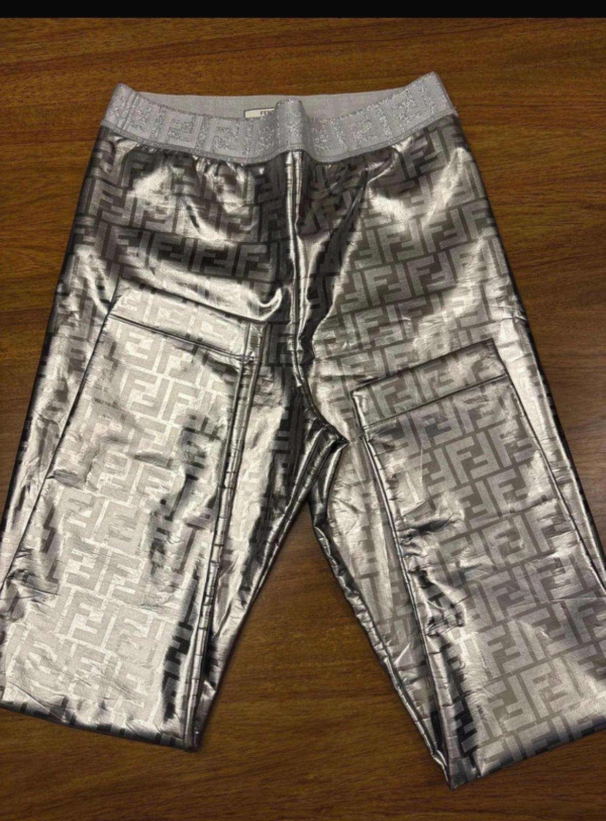 Fendi nohavice
