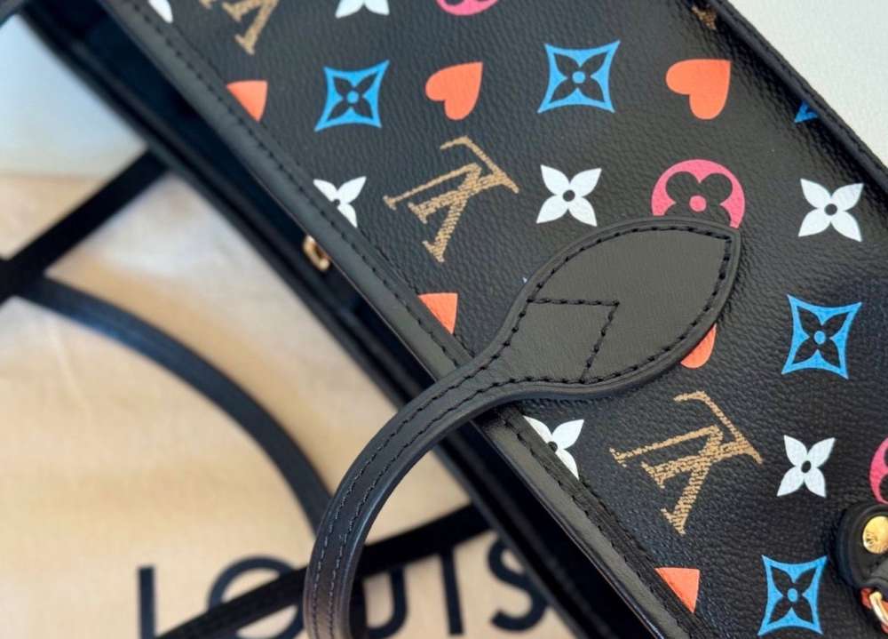 Louis Vuitton Neverfull limited edition