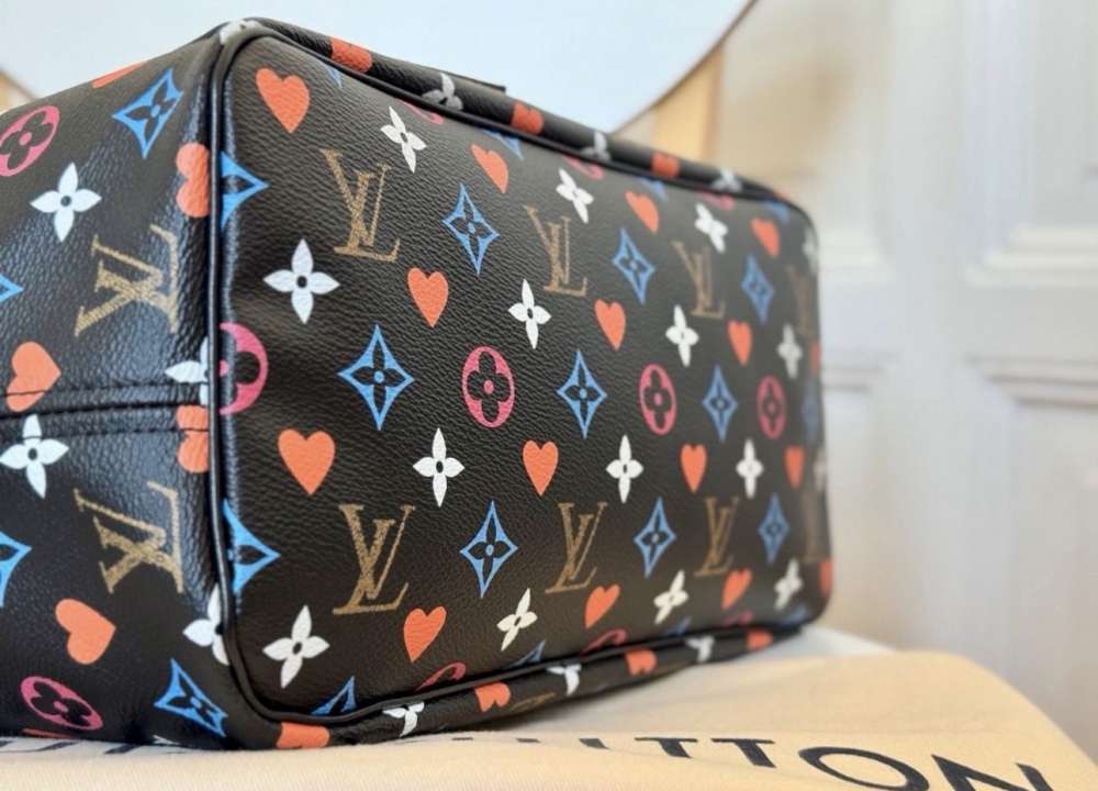 Louis Vuitton Neverfull limited edition