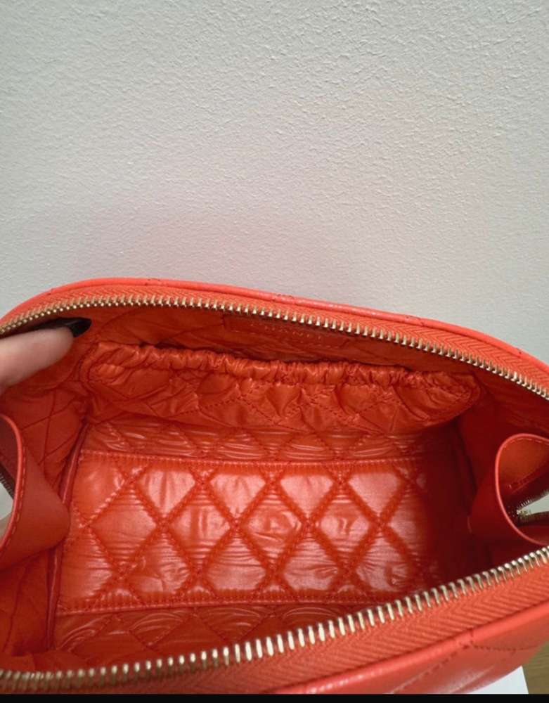 Chanel kozmetická taštička