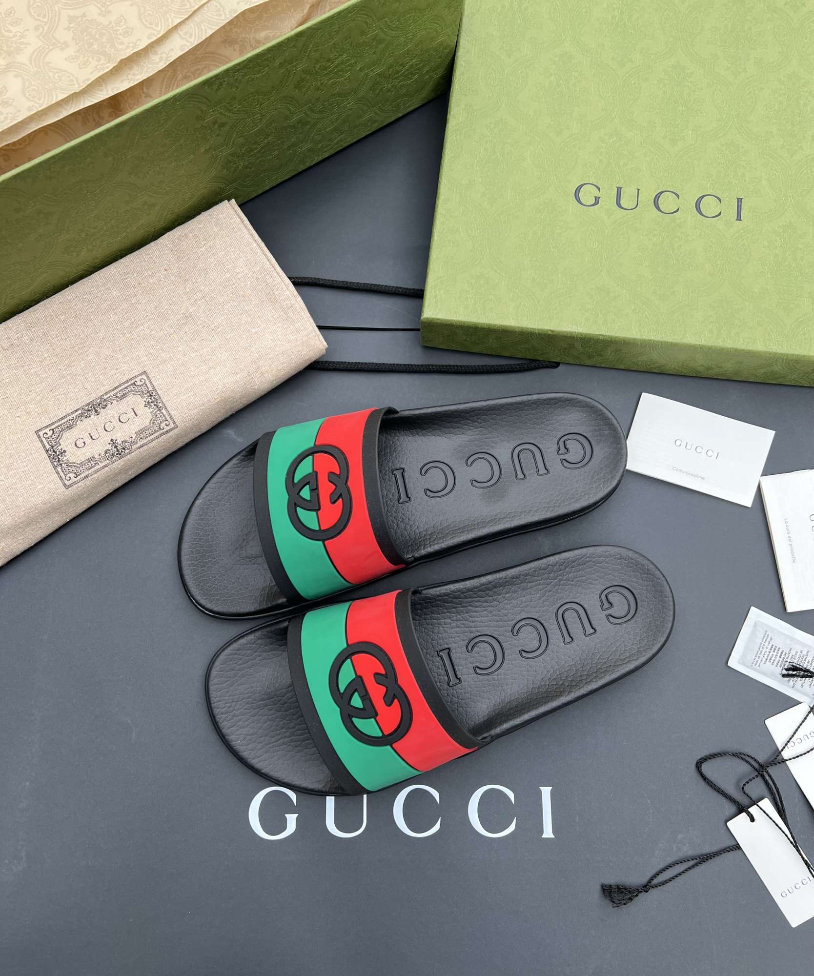 Gucci Interlocking pánské šlapky