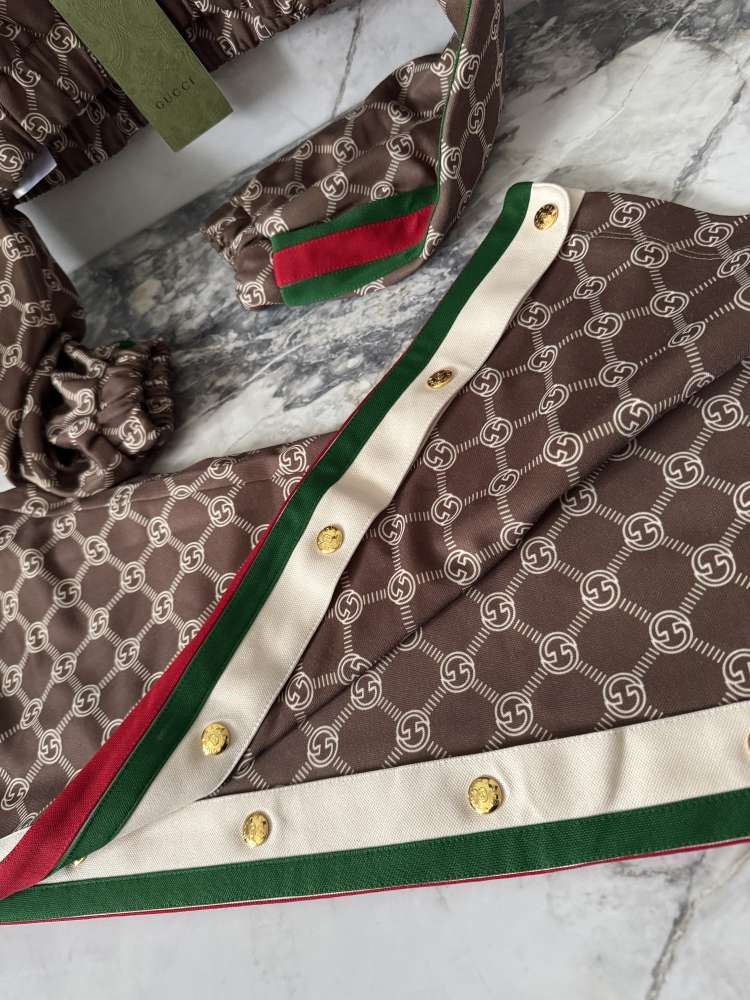 Gucci luxusný komplet