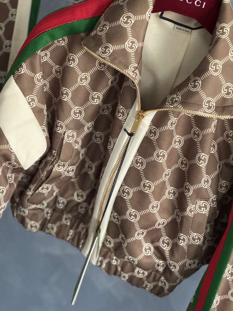 Gucci luxusný komplet