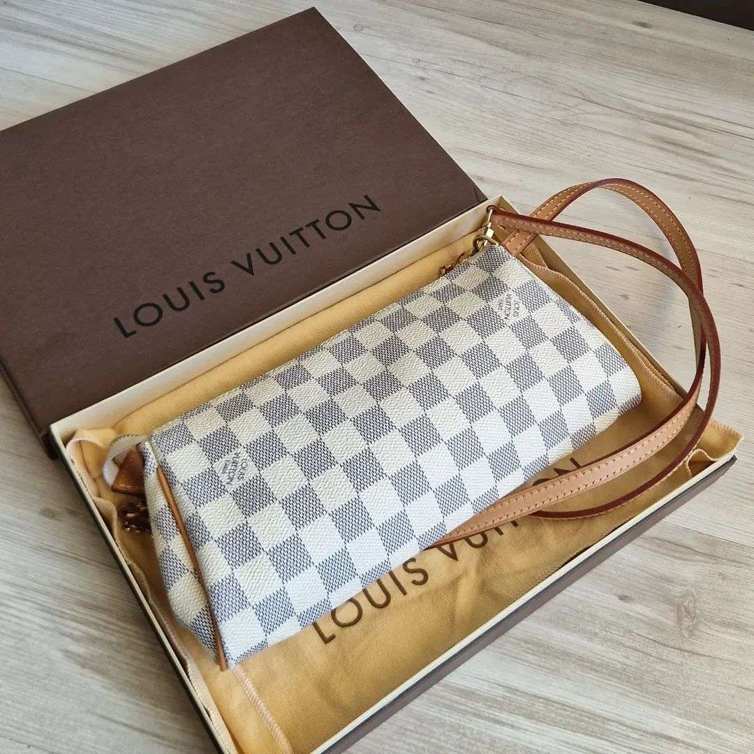 Louis Vuitton Eva