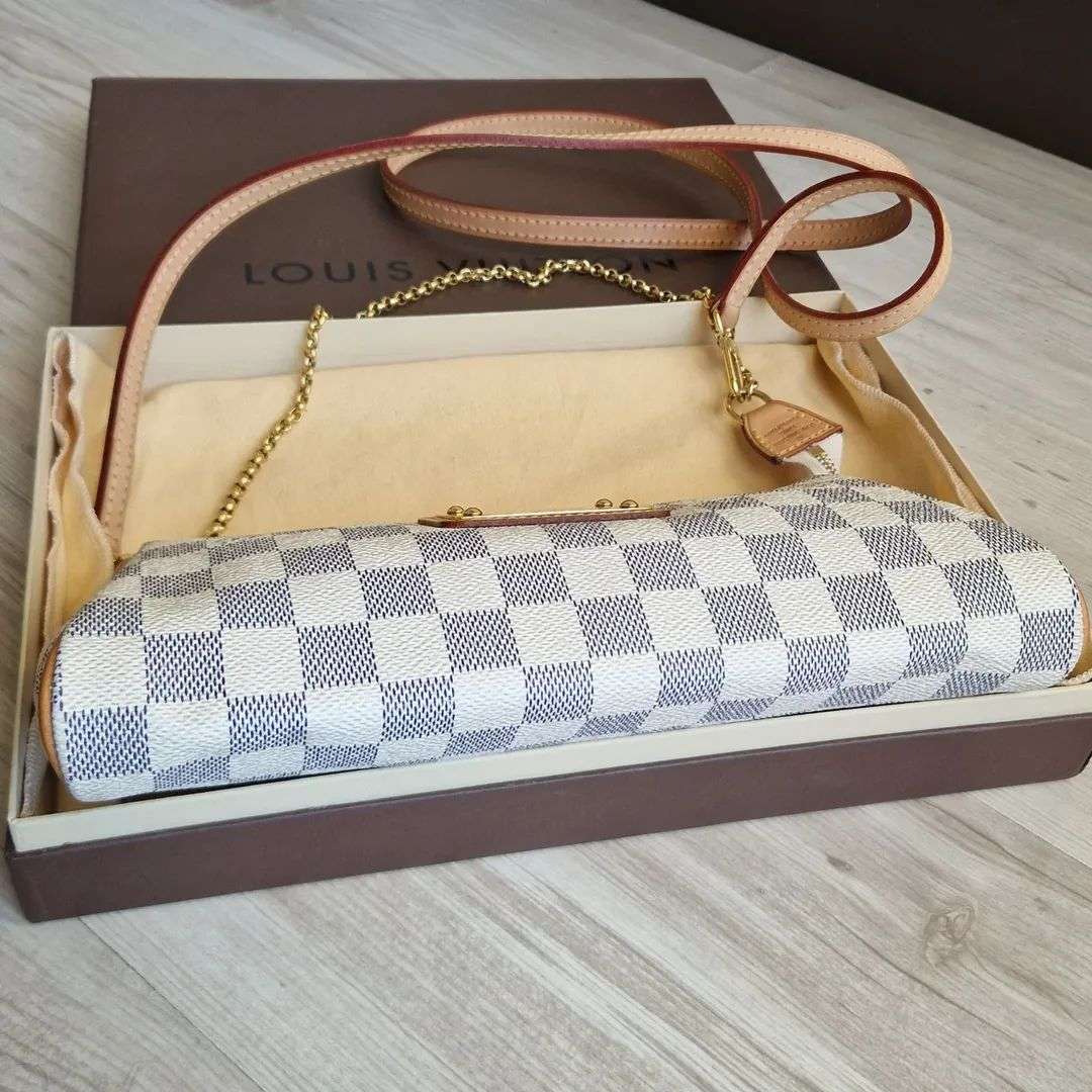 Louis Vuitton Eva