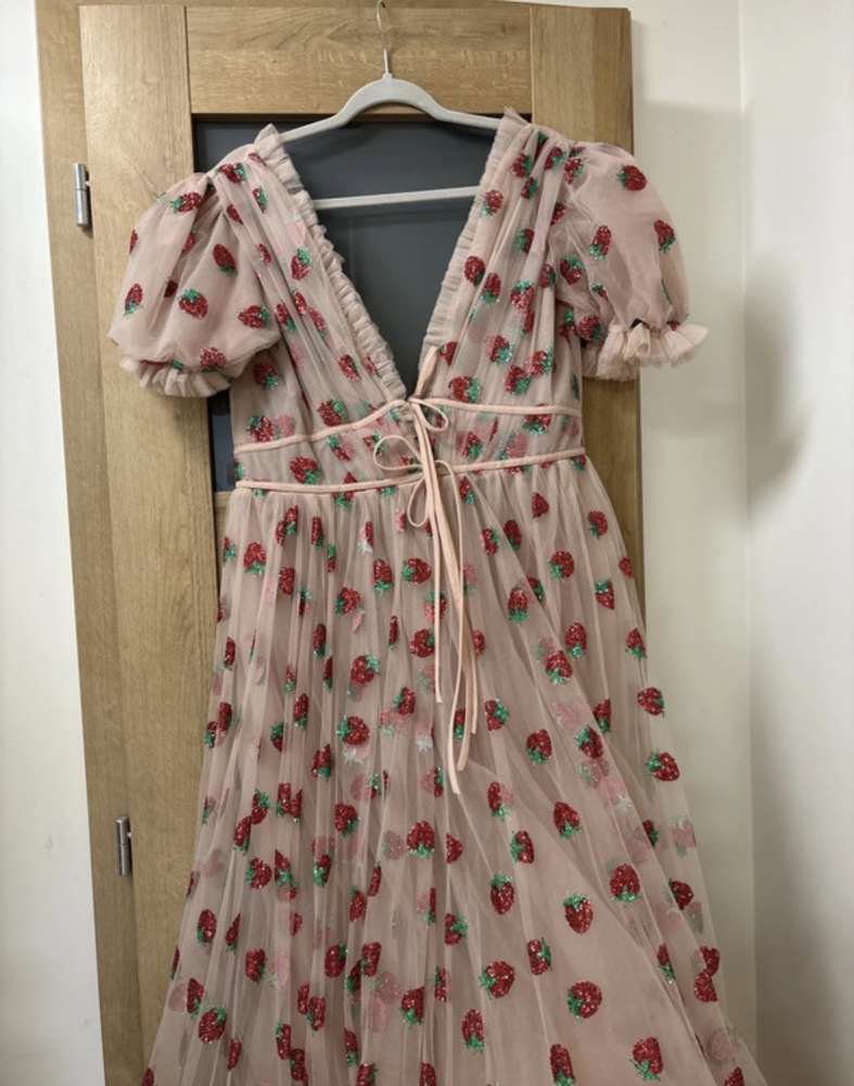 Starwberry Dress- Lirika Matoshi