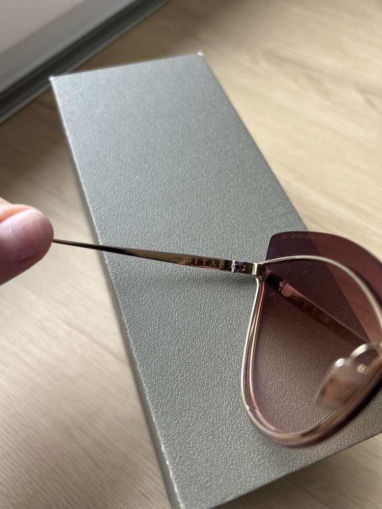 Dita Nightbird jedna