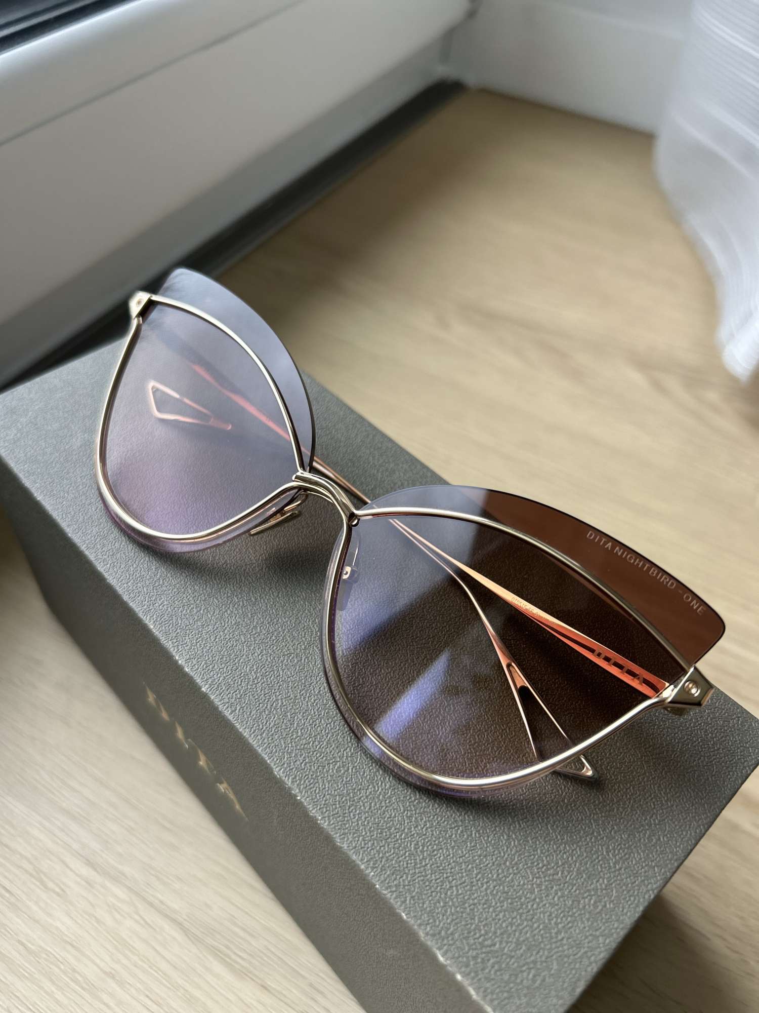 Dita Nightbird jedna