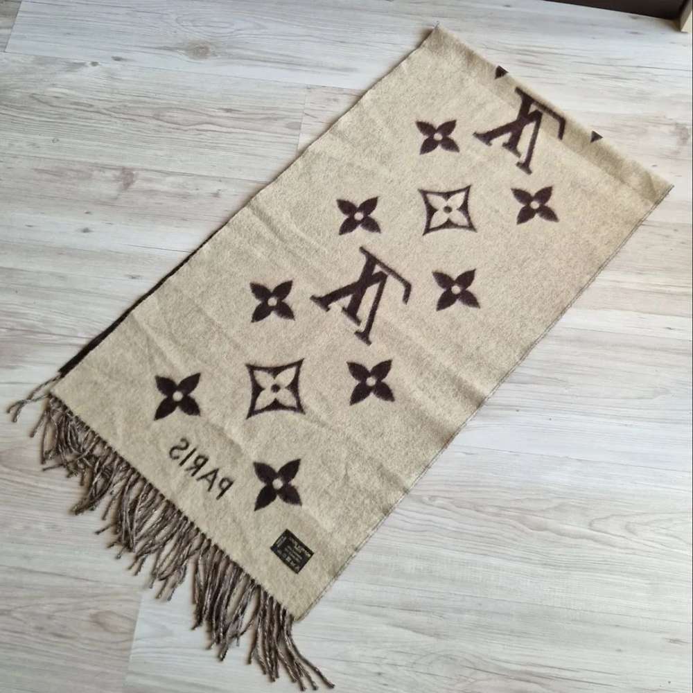 Louis Vuitton Reykjavik