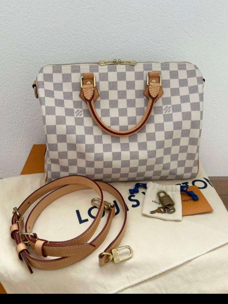 Louis Vuitton speedy 30