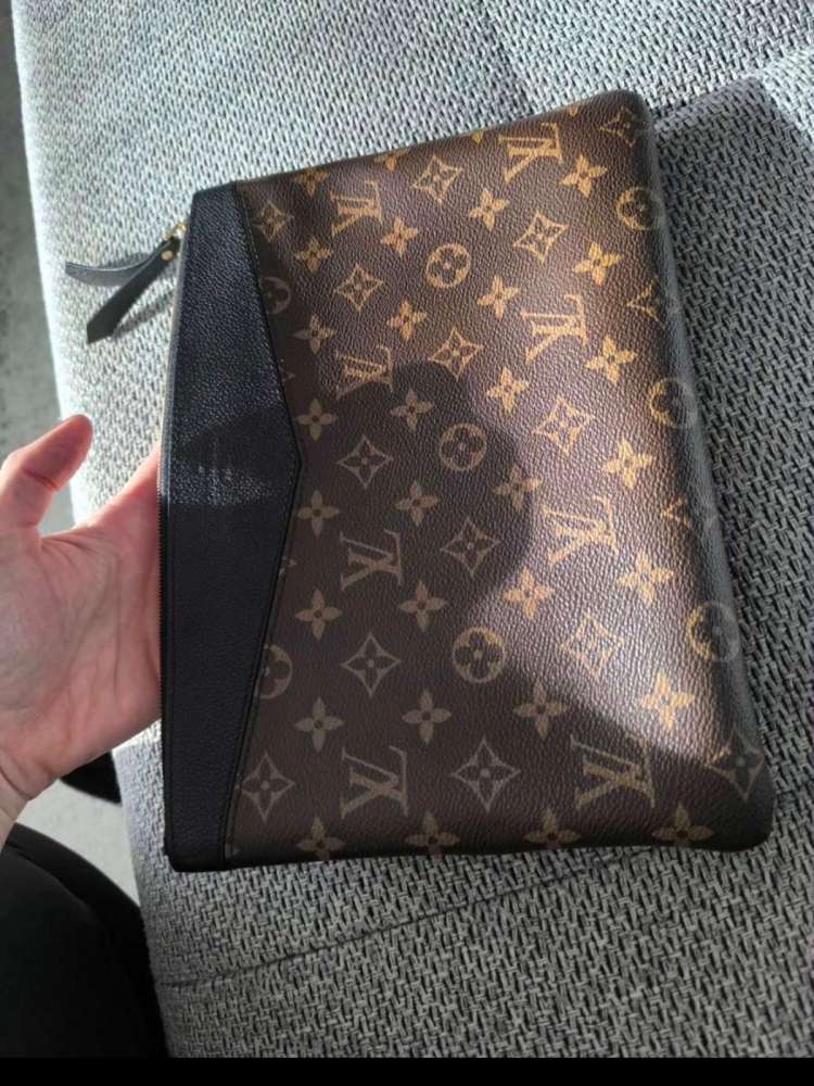 Louis Vuitton clutch