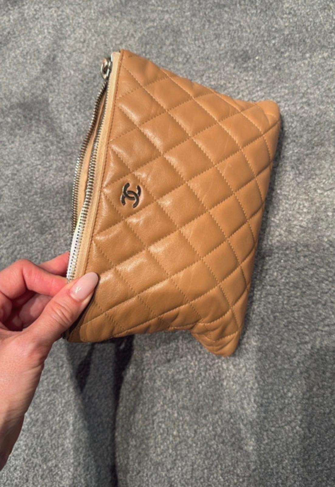 Chanel clutch