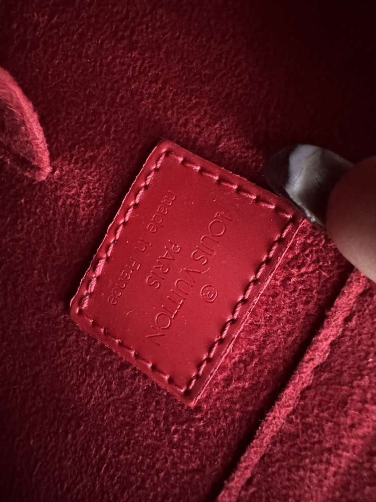 Louis Vuitton red monogram op art squary