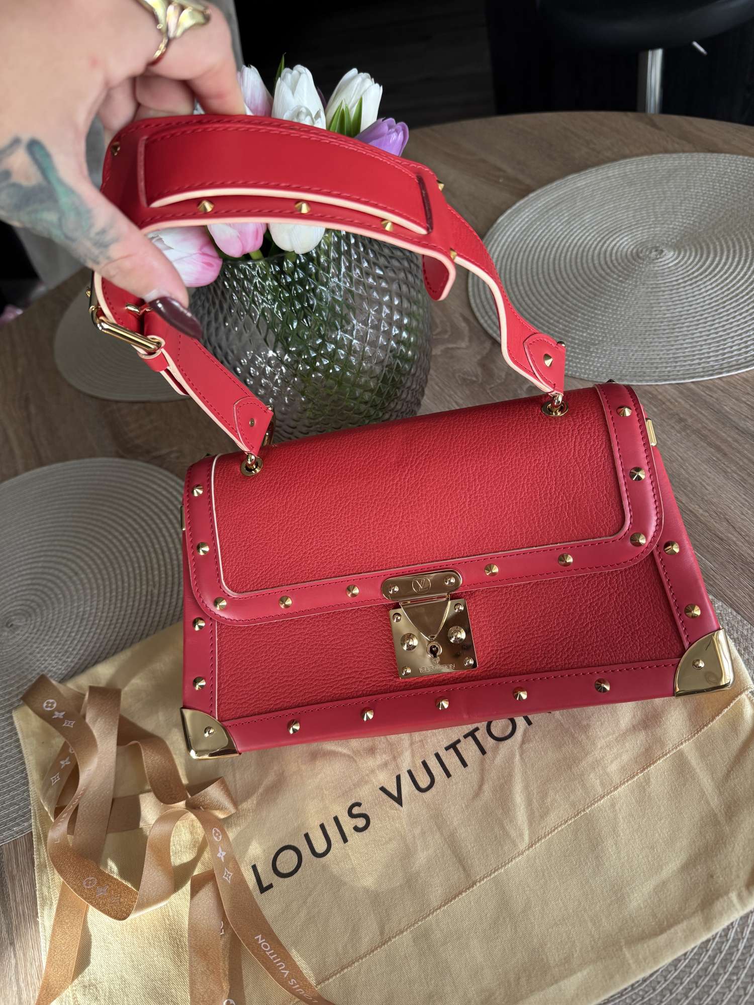 Louis Vuitton Suhali shoulder bag