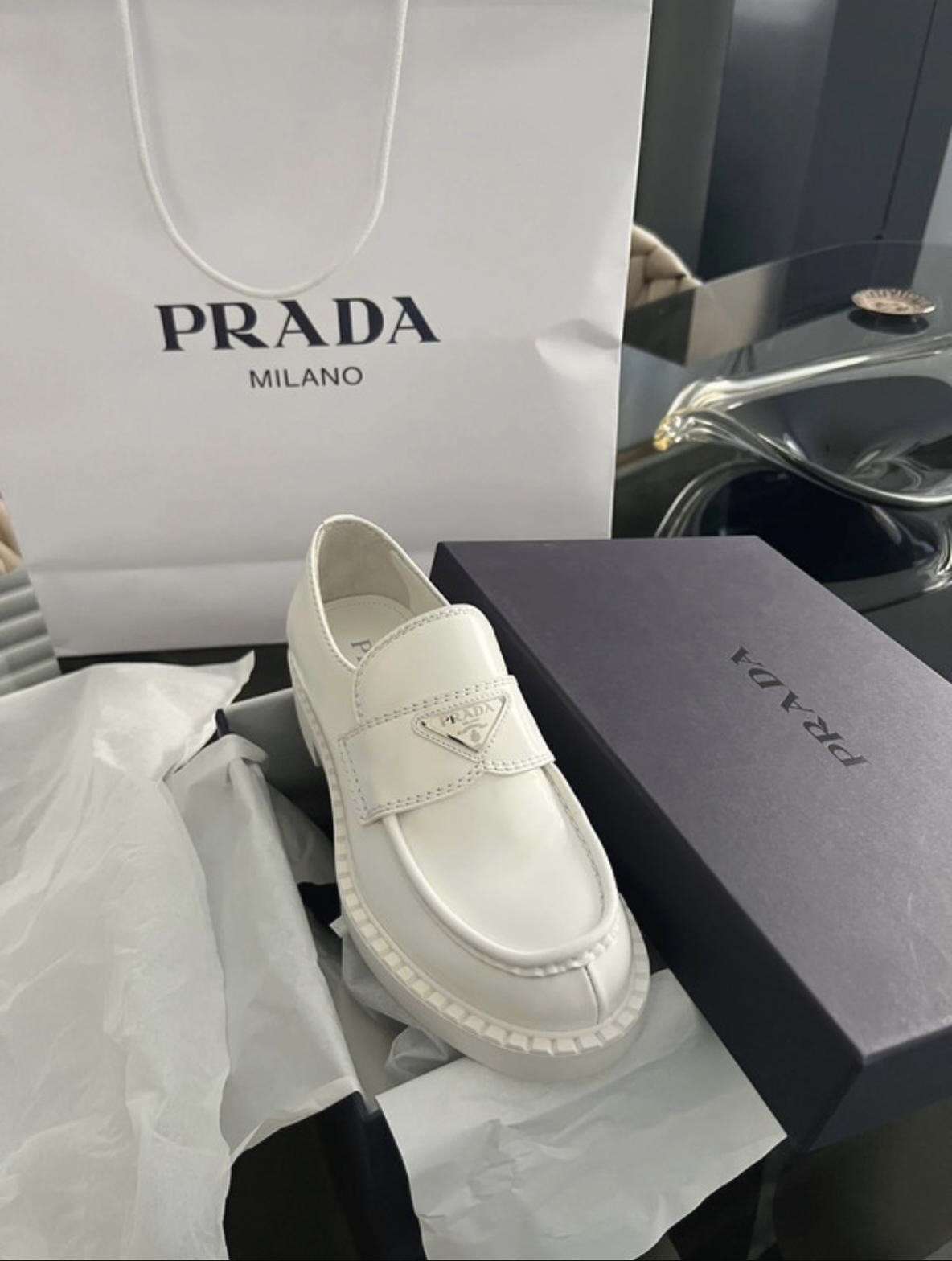 Prada mokasiny