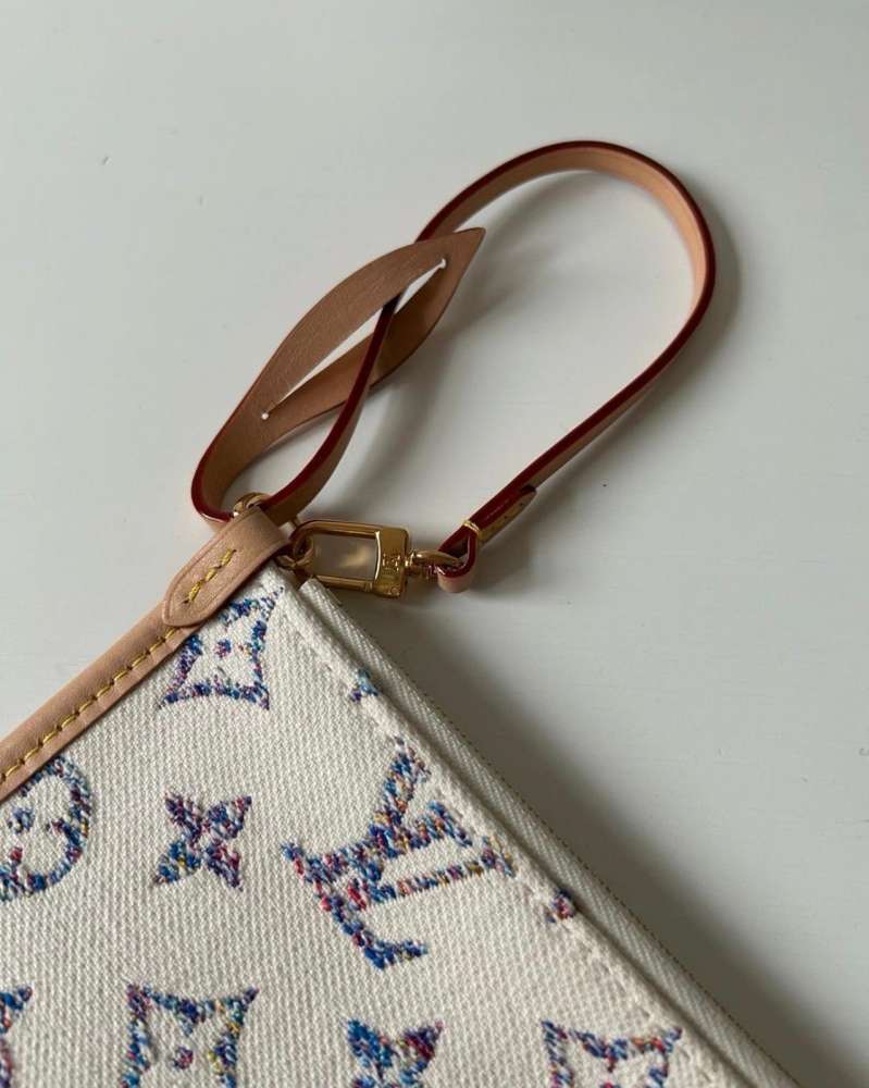 Louis Vuitton clutch