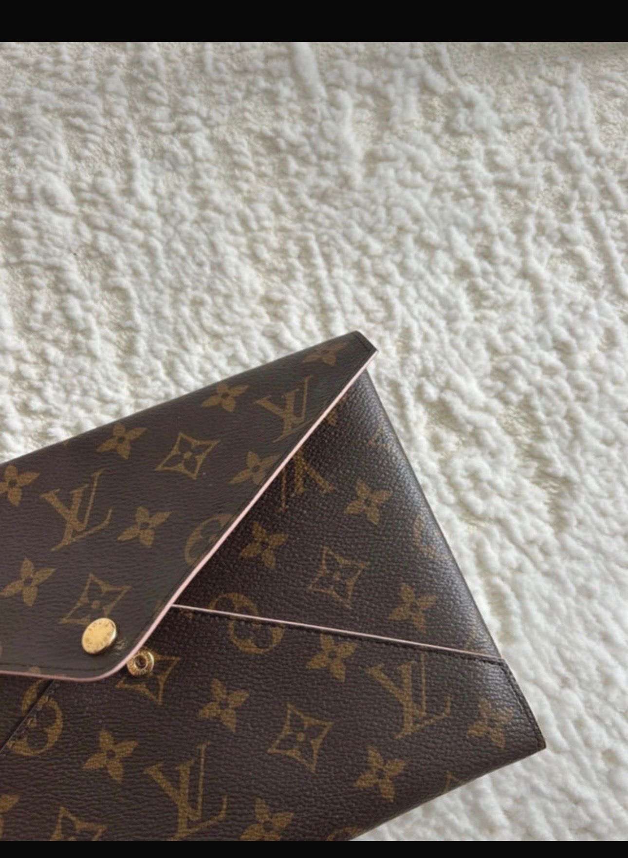 Louis Vuitton kirigami